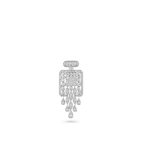 chanel 5 brooch